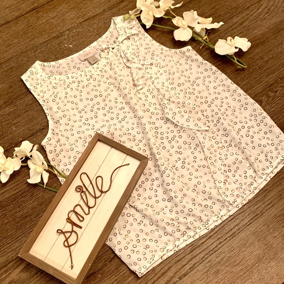 LOFT Tops - LOFT. Sleeveless Polka Dot Blouse Size SP